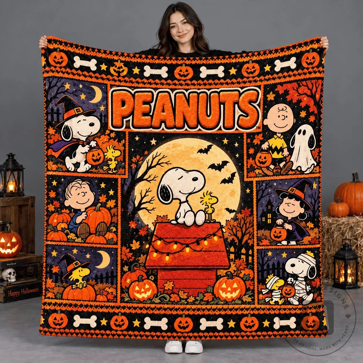 Peanuts Snoopy and Friends Halloween Moon Doghouse Fleece Blanket